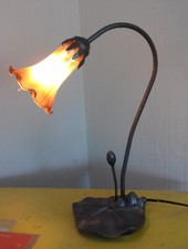 Lampe tulipe style d'occasion  Nancy-