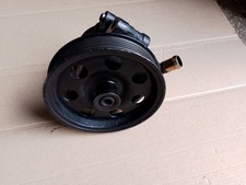 Pompa idroguida servosterzo usato  Cabras