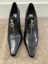 Russell bromley 4.5 for sale  COALVILLE
