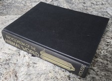 Usado, 1975 Larousse Encyclopedia of the Animal World Book Wildlife Nature Photos comprar usado  Enviando para Brazil