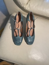Ladies leather green for sale  NEWNHAM
