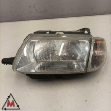 Faro proiettore anteriore usato  Vajont