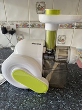 Electriq slow masticating for sale  CHELMSFORD