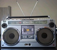 Sharp 9191 ghettoblaster d'occasion  Gujan-Mestras