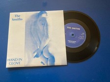The Smiths 7” Vinyl Hand In Glove / Handsome Devil Live Hacienda , usado comprar usado The Smiths 7” Vinyl Hand In Glove / Handsome Devil Live Hacienda , usado comprar usado  Enviando para Brazil