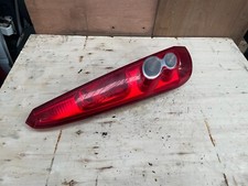 Luz traseira esquerda 3 portas Ford Fiesta Mk6 drivers N/S passageiros 2006-2008 (AJ-70) comprar usado  Enviando para Brazil