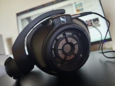 Sennheiser 820 usato  Capannori