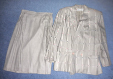 2 suits for sale 2 suits for sale Cuyahoga Falls