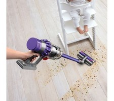 Dyson cyclone v10 for sale Dyson cyclone v10 for sale  READING