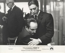 O Poderoso Chefão 2 1974 Al Pacino abraçando Fredo John Cazale foto original 8x10 comprar usado  Enviando para Brazil