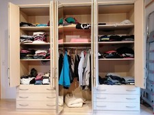 Toller großer kleiderschrank gebraucht kaufen  Heilbronn