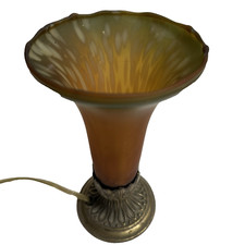 Abajur de mesa tulipa vidro verde âmbar estilo Robert Tsai Tiffany pequeno artesanato, usado comprar usado  Enviando para Brazil