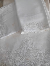 Lenzuola matrimoniale ricamata usato  Massa di Somma