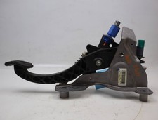 Pedale embrayage occasion d'occasion  La Tour-du-Pin