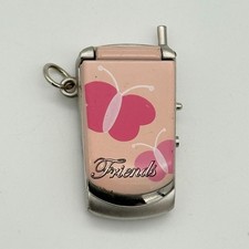 Relógio chaveiro digital LCD prata e rosa celular flip telefone, semi-funcionando comprar usado Relógio chaveiro digital LCD prata e rosa celular flip telefone, semi-funcionando comprar usado  Enviando para Brazil