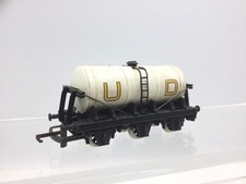 Tanque de leite Wrenn W4657 calibre OO 6 rodas UD comprar usado Tanque de leite Wrenn W4657 calibre OO 6 rodas UD comprar usado  Enviando para Brazil