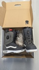 Vans aura snowboard for sale  MILTON KEYNES