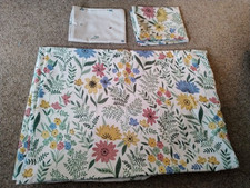 Single floral duvet for sale  BRENTWOOD