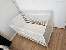 Smågöra lit bébé d'occasion  Créteil