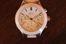 Dkny ceramic armbanduhr gebraucht kaufen  Pfedelbach