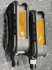 Pedali bici originali usato Pedali bici originali usato  Spedire a Italy