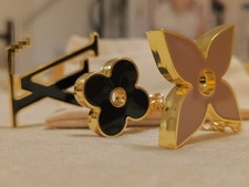 Ciondolo charm portachiavi usato Ciondolo charm portachiavi usato  La Spezia