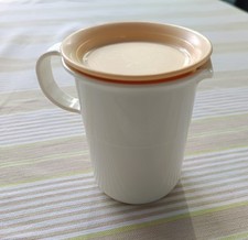 Pichet lait tupperware d'occasion  Elven