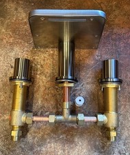 Torneira cascata generalizada Signature Hardware Knox, níquel escovado - não usada comprar usado  Enviando para Brazil