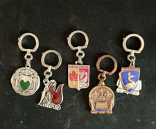 Lot insignes porte d'occasion  Saint-Erme-Outre-et-Ramecourt