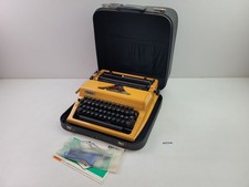 Koffer schreibmaschine zubehö gebraucht kaufen  Burgstädt