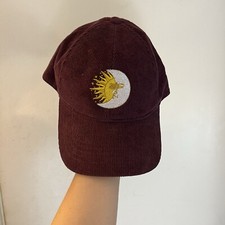 Usado, Boné de veludo bordado celestial The Floor Girl Borgonha Indie Sun Moon comprar usado  Enviando para Brazil