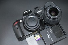 Nikon D3200 Lustrzanka cyfrowa Czarna 18-55mm Obiektyw VR Kit Darmowa wysyłka na sprzedaż  Wysyłka do Poland