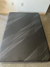 Queen size bed for sale  Yukon