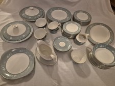 Royal doulton piece for sale  BEVERLEY