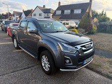 2020 isuzu max for sale  SLOUGH