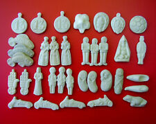 Lot 35 porcelain d'occasion  Expédié en Belgium