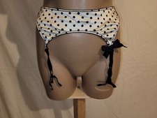 Gepunkteter strumpfhalter port gebraucht kaufen  Keltern