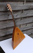 Balalaika ancienne 1960s d'occasion Balalaika ancienne 1960s d'occasion  Arès