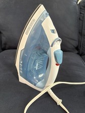 BLACK+DECKER Ferro Compacto a Vapor Desligamento Automático, Antiaderente 1200 Watts Peso Leve comprar usado  Enviando para Brazil