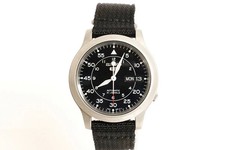 Orologio uomo y0920 usato  Spedire a Italy