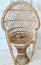Cadeira de vime vintage pavão ventilador traseiro BOHO rattan 17” boneca ou suporte para planta comprar usado  Enviando para Brazil