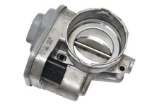 Touran golf drosselklappe gebraucht kaufen Touran golf drosselklappe gebraucht kaufen  Borgentreich