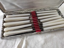 Lot anciens couteaux d'occasion  Chambon-sur-Voueize