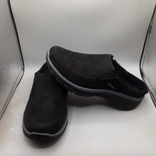 Skechers easy going for sale  Medina