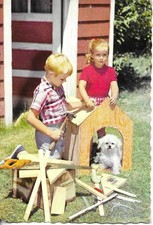 Boy and girl doing the dog house"  Modern Spanish photo postcard 1970s comprar usado  Enviando para Brazil