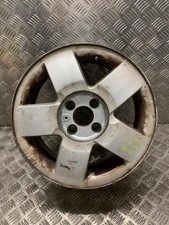 Jante renault clio d'occasion  Rosières-près-Troyes