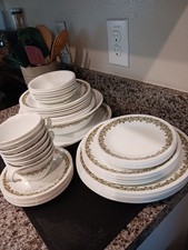 dishes 8 pc set for sale dishes 8 pc set for sale Sun City Center