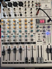 Mesa de mixagem Behringer Eurorack Pro Mixer UB1204FX estúdio com orelhas de rack e estojo comprar usado  Enviando para Brazil