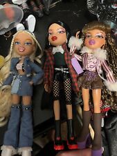 Muñeca Five Bratz trajes completos y pelo peinado mientras cuida segunda mano  Embacar hacia Mexico