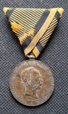 Medaglia guerra dicembre usato  Torino